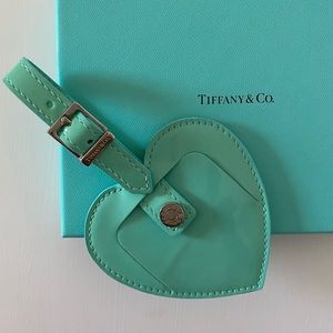 Tiffany & Co patent heart luggage tag